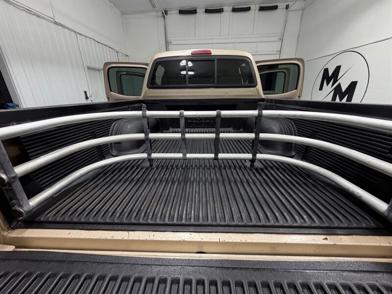 2001 Toyota Tacoma Prerunner V6 Double Cab / ZERO RUST /LOW MILES /FRESH TIMING BELT & WATER PUMP SERVICE JUST DONE - Photo 11 - Gladstone, OR 97027