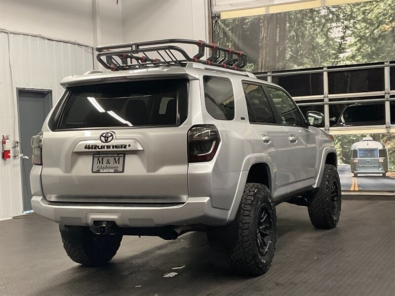 2015 Toyota 4Runner SR5 4X4 / Navigation  NEW LIFTED + WHEELS + TIRES   - Photo 8 - Gladstone, OR 97027