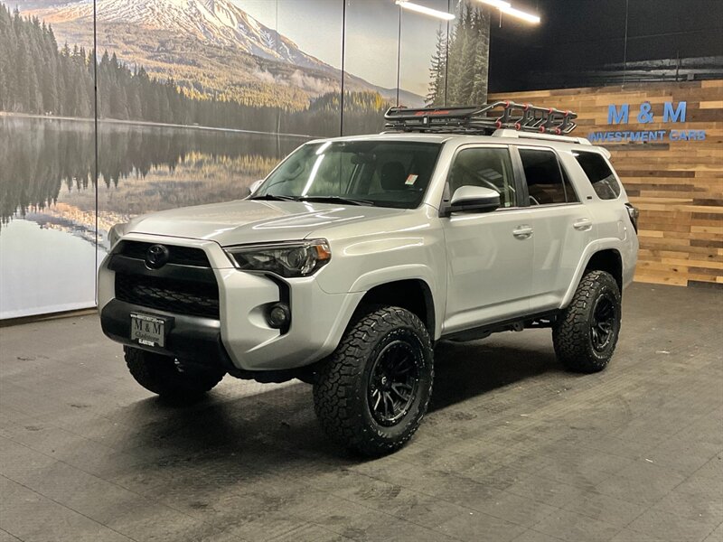 2015 Toyota 4Runner SR5 4X4 / Navigation  NEW LIFTED + WHEELS + TIRES   - Photo 1 - Gladstone, OR 97027