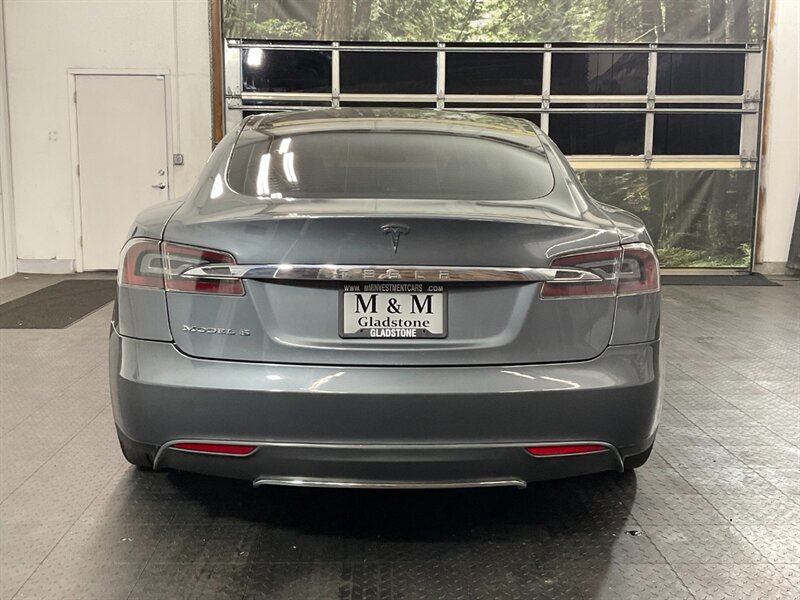 2013 Tesla Model S Sedan 60k WH / Leath   - Photo 6 - Gladstone, OR 97027