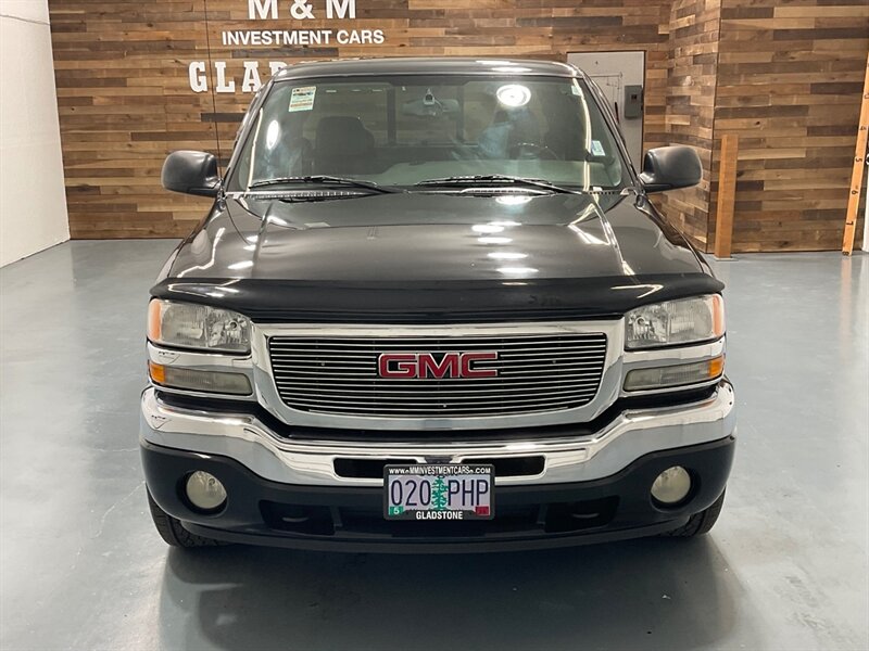 2005 GMC Sierra 1500 SLE Extended Cab 4-Door / 5.3L V8 / Leather Seats  / ZERO RUST - Photo 7 - Gladstone, OR 97027