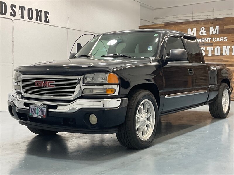 2005 GMC Sierra 1500 SLE Extended Cab 4-Door / 5.3L V8 / Leather Seats  / ZERO RUST - Photo 56 - Gladstone, OR 97027