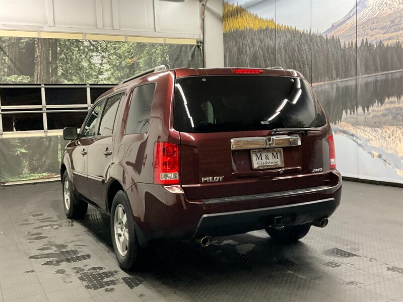 2011 Honda Pilot EX-L w/Navi 4X4 / 3RD ROW SEAT / Heated Leather  LOCAL OREGON SUV / Navigation & Backup Camera / Super Clean !! - Photo 7 - Gladstone, OR 97027