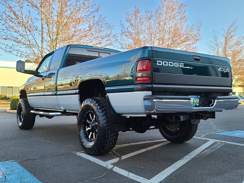 1999 Dodge Ram 2500 Laramie Quad Cab / 4X4 / 5.9L CUMMINS DIESEL /  5-SPEED MANUAL / NEW MOTO METAL WHEELS / NEW TIRES / LIFTED !! - Photo 65 - Portland, OR 97217