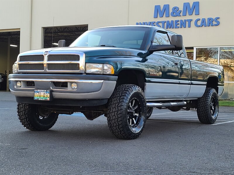 1999 Dodge Ram 2500 Laramie Quad Cab / 4X4 / 5.9L CUMMINS DIESEL /  5-SPEED MANUAL / NEW MOTO METAL WHEELS / NEW TIRES / LIFTED !! - Photo 71 - Portland, OR 97217