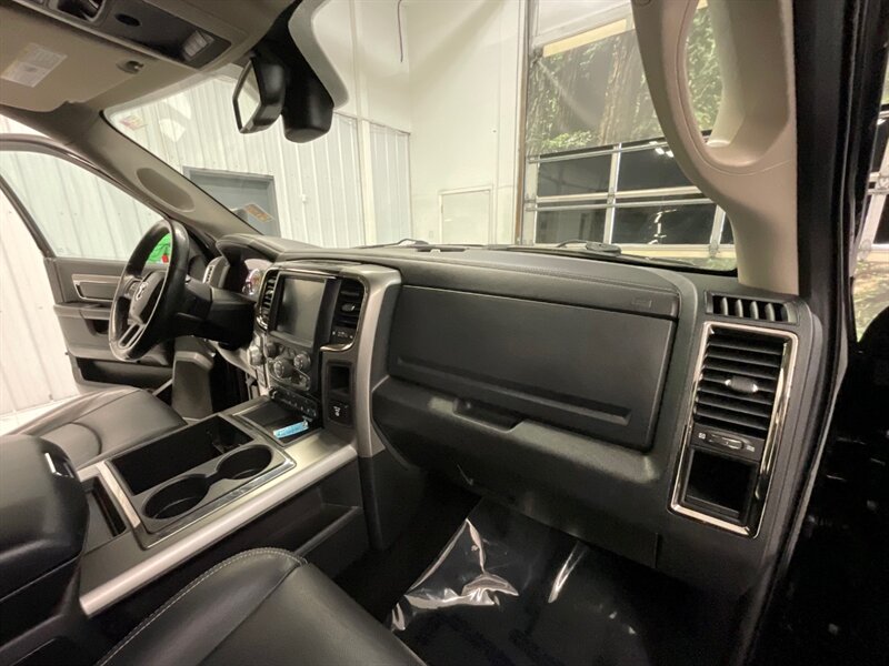 2013 RAM 1500 Sport  / Heated & Ventilated Seats/ Navi - Photo 18 - Gladstone, OR 97027