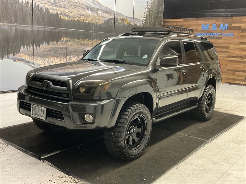 2007 Toyota 4Runner SR5 4X4 / 4.7L V8 / 3RD ROW SEAT / LIFTED  / NEW 33 " MD TIRES/ RUST FREE - Photo 1 - Gladstone, OR 97027