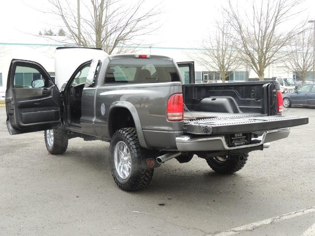 2004 Dodge Dakota SLT Club Cab 4X4 / V8 4.7L / LIFTED !!   - Photo 33 - Portland, OR 97217