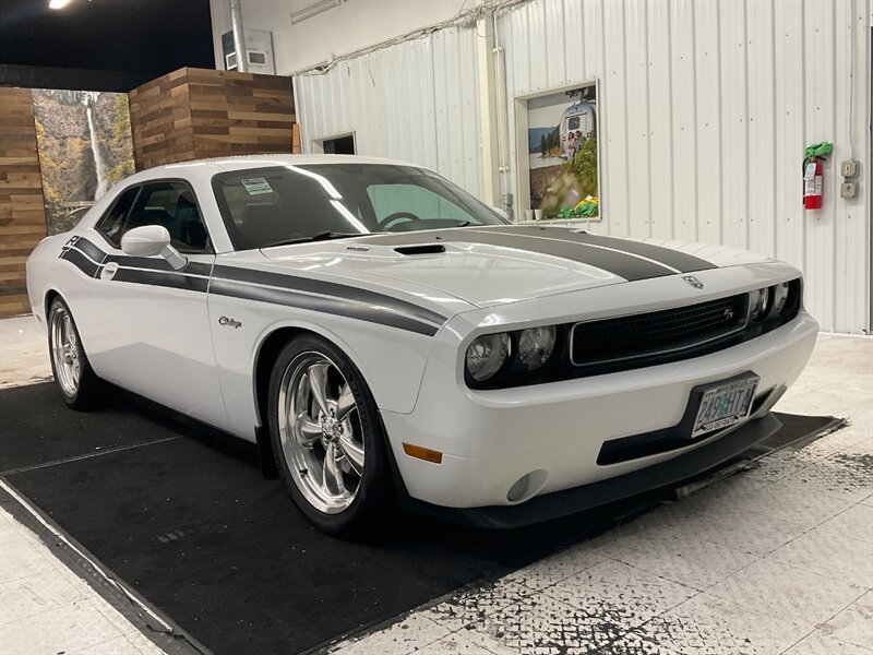 2010 Dodge Challenger R/T Classic Coupe / V8 5.7L HEMI / Leather Heated  / Excel Cond - Photo 43 - Gladstone, OR 97027