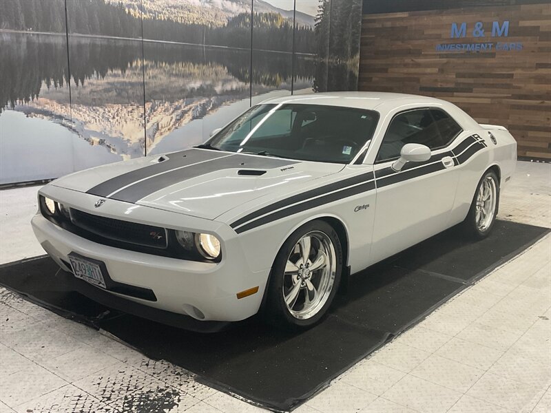 2010 Dodge Challenger R/T Classic Coupe / V8 5.7L HEMI / Leather Heated ...