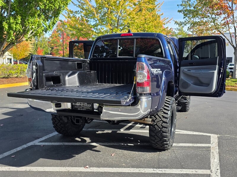2012 Toyota Tacoma V6 DOUBLE CAB / 4X4 / TRD OFF ROAD / V6 4.0L / BRAND NEW LIFT / BRAND NEW TIRES / DIFF LOCK / CAM / RECORDS - Photo 28 - Portland, OR 97217