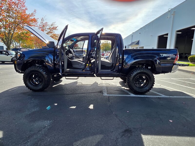 2012 Toyota Tacoma V6 DOUBLE CAB / 4X4 / TRD OFF ROAD / V6 4.0L / BRAND NEW LIFT / BRAND NEW TIRES / DIFF LOCK / CAM / RECORDS - Photo 23 - Portland, OR 97217