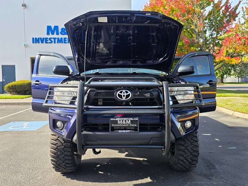 2012 Toyota Tacoma V6 DOUBLE CAB / 4X4 / TRD OFF ROAD / V6 4.0L / BRAND NEW LIFT / BRAND NEW TIRES / DIFF LOCK / CAM / RECORDS - Photo 30 - Portland, OR 97217