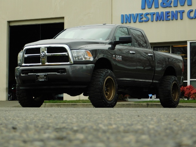 2017 Ram 2500 SLT Crew Cab 4X4 6.7L CUMMINS DIESEL / LIFTED