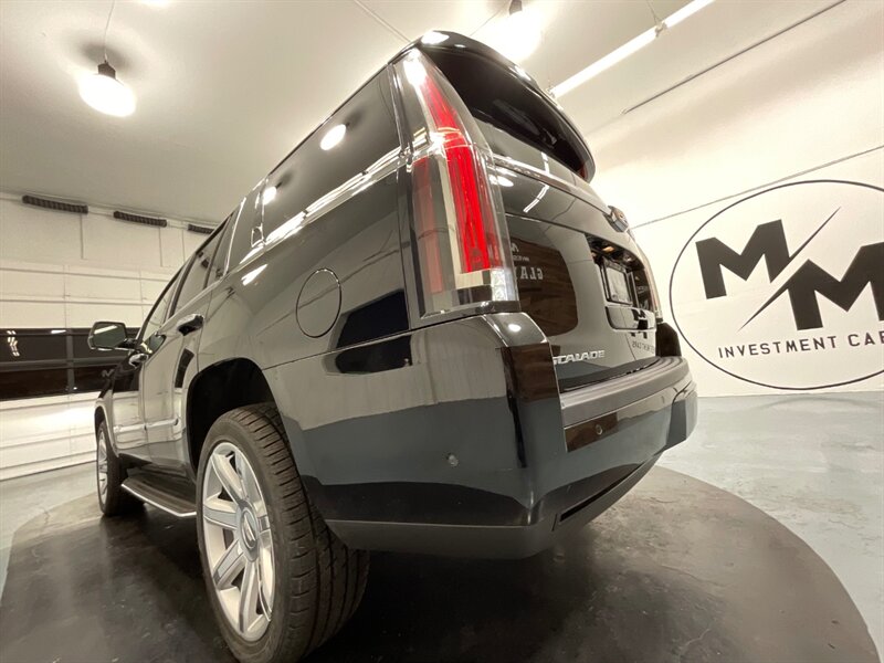 2018 Cadillac Escalade Premium Luxury 4X4 / 6.2L V8 / 66K MILES  / FULLY LOADED - Photo 57 - Gladstone, OR 97027