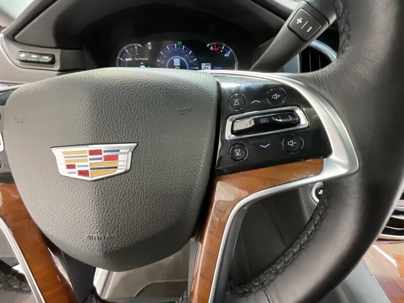 2018 Cadillac Escalade Premium Luxury 4X4 / 6.2L V8 / 66K MILES  / FULLY LOADED - Photo 48 - Gladstone, OR 97027