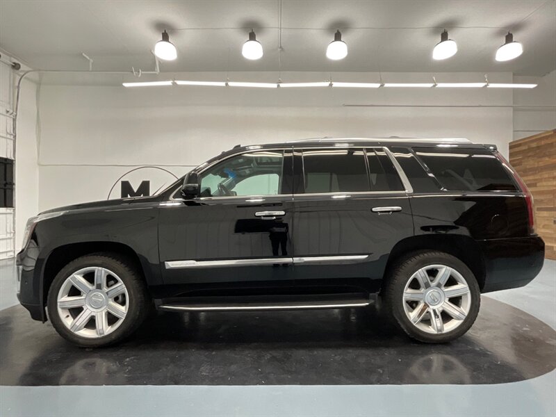 2018 Cadillac Escalade Premium Luxury 4X4 / 6.2L V8 / 66K MILES  / FULLY LOADED - Photo 3 - Gladstone, OR 97027