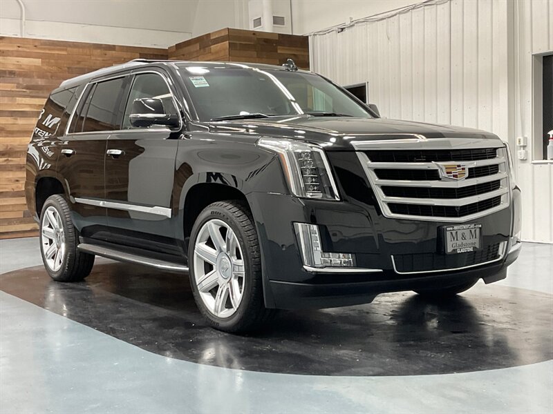 2018 Cadillac Escalade Premium Luxury 4X4 / 6.2L V8 / 66K MILES  / FULLY LOADED - Photo 64 - Gladstone, OR 97027