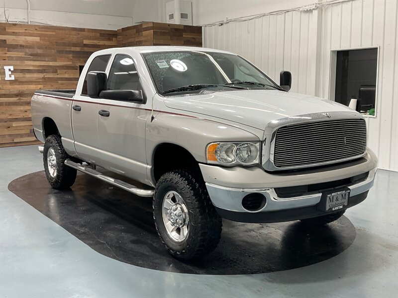 2005 Dodge Ram 2500 SLT 4X4 / 5.9L CUMMINS DIESEL / 109,000 MILES  / ZERO RUST - Photo 2 - Gladstone, OR 97027