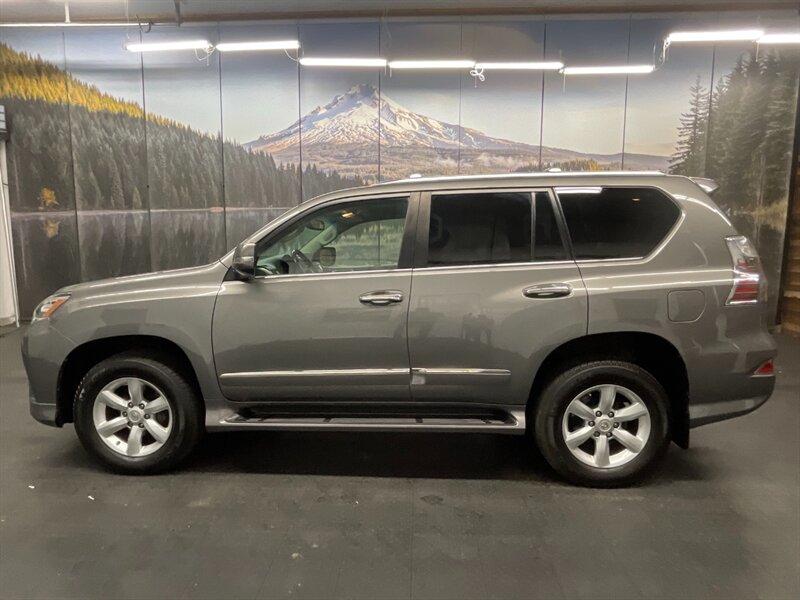 2014 Lexus GX 460 Sport Utility / AWD / 3RD SEAT / DVD / Camera   - Photo 3 - Gladstone, OR 97027