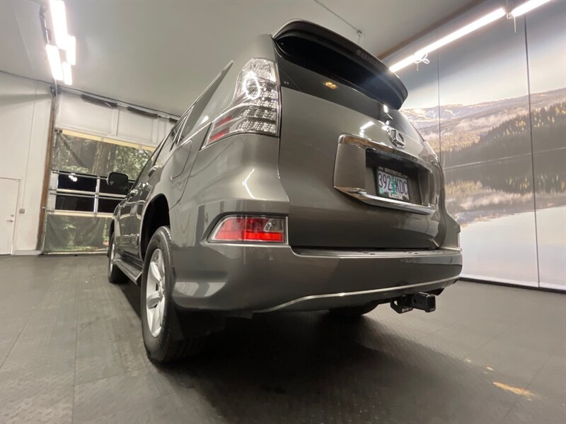 2014 Lexus GX 460 Sport Utility / AWD / 3RD SEAT / DVD / Camera   - Photo 15 - Gladstone, OR 97027