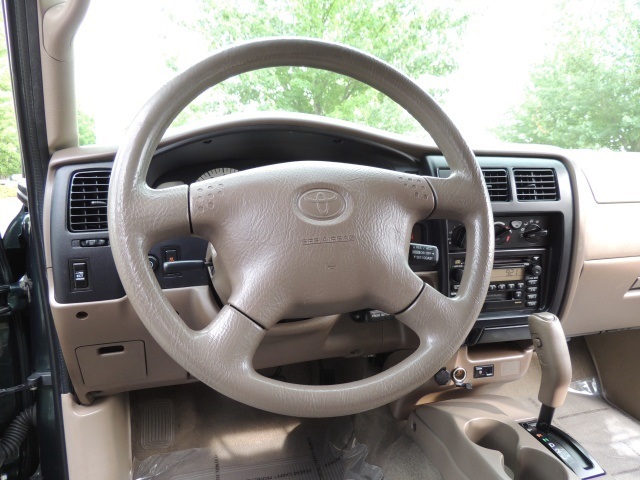 2004 Toyota Tacoma PreRunner V6 / Double Cab / 1-Owner / LOW MILES   - Photo 28 - Portland, OR 97217