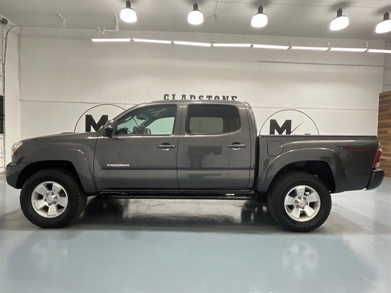 2013 Toyota Tacoma V6 TRD SPORT Double Cab 4X4 / ZERO RUST  / Backup Camera - Photo 3 - Gladstone, OR 97027