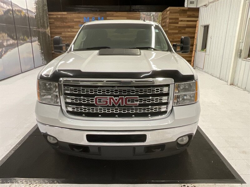 2013 GMC Sierra 2500 SLE Crew Cab 4X4 / 6.0 V8 / NEW TIRES / LONG BED  Z71 OFF RD PKG/ 6.0L V8 GAS / CLEAN INSIDE & OUT / RUST FREE - Photo 5 - Gladstone, OR 97027