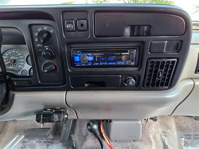1995 Dodge Ram 3500 DUALLY / 4X4 / 12-VALVE / 5.9L DIESEL / LONG BED  / SINGLE CAB / CUMMINS / 1-TON - Photo 14 - Portland, OR 97217