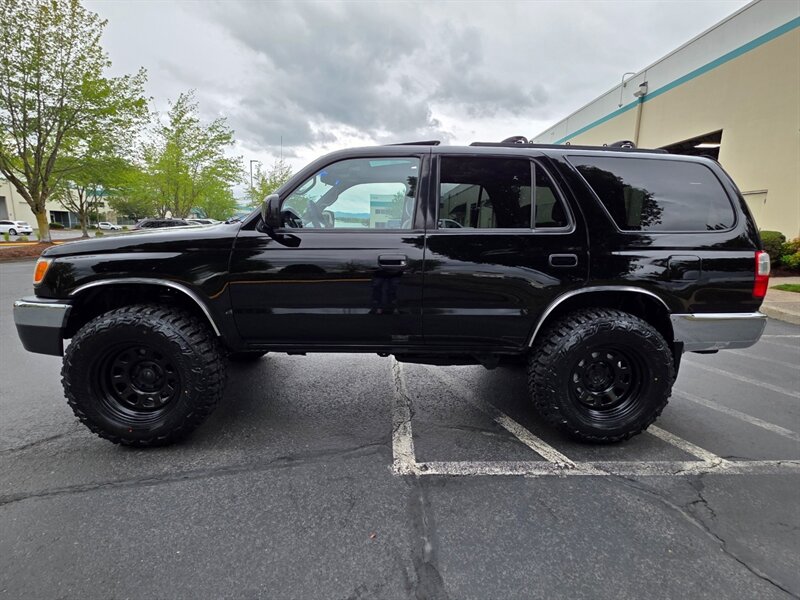 2002 Toyota 4Runner 4X4 V6 TIMING BELT DONE SUNROOF NEW TIRES + LIFT  / LOW MILES / TOP SHAPE ! - Photo 3 - Portland, OR 97217