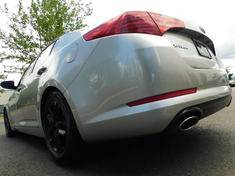 2011 Kia Optima GDi LX Sedan / 4-cyl / Fresh Trade / LOW 81K MILES - Photo 12 - Portland, OR 97217