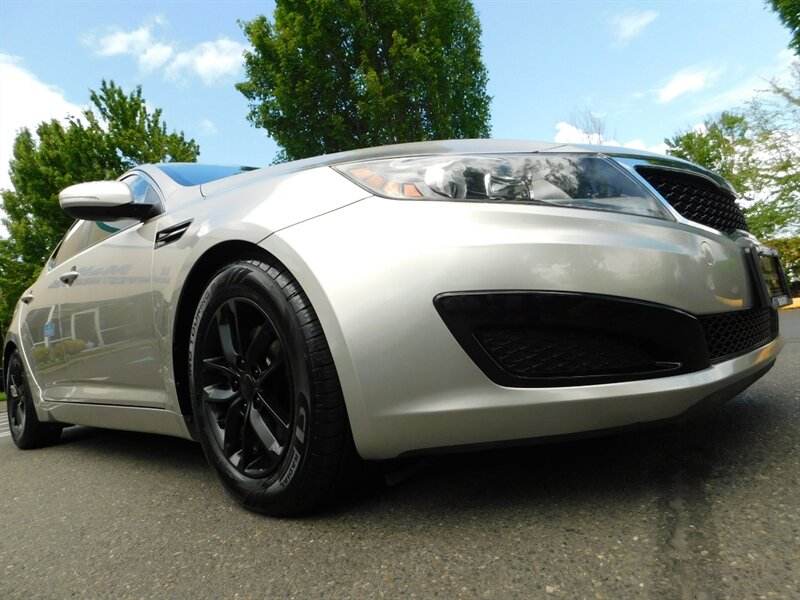 2011 Kia Optima GDi LX Sedan / 4-cyl / Fresh Trade / LOW 81K MILES - Photo 10 - Portland, OR 97217