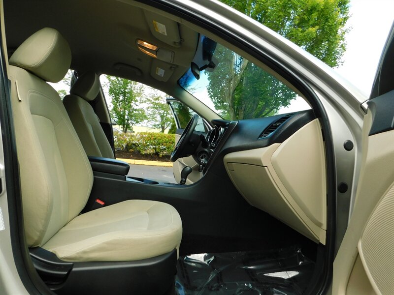 2011 Kia Optima GDi LX Sedan / 4-cyl / Fresh Trade / LOW 81K MILES - Photo 17 - Portland, OR 97217