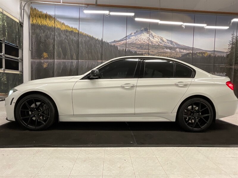 2018 BMW 340i xDrive awd /6Cyl TURBO/Sport Pkg/ 27,000 MILE  / Leather & Heated seats / Navigation & Cameras / SHARP & FAST!! - Photo 3 - Gladstone, OR 97027