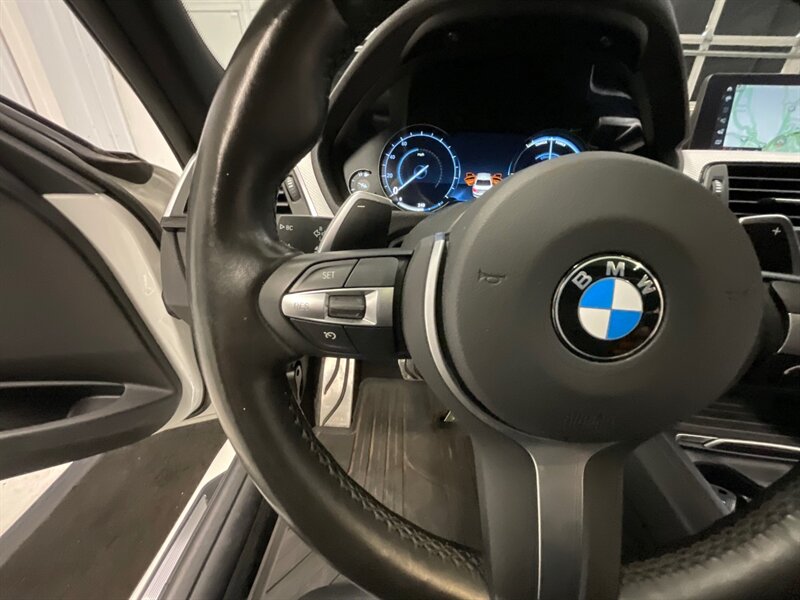 2018 BMW 340i xDrive awd /6Cyl TURBO/Sport Pkg/ 27,000 MILE  / Leather & Heated seats / Navigation & Cameras / SHARP & FAST!! - Photo 41 - Gladstone, OR 97027