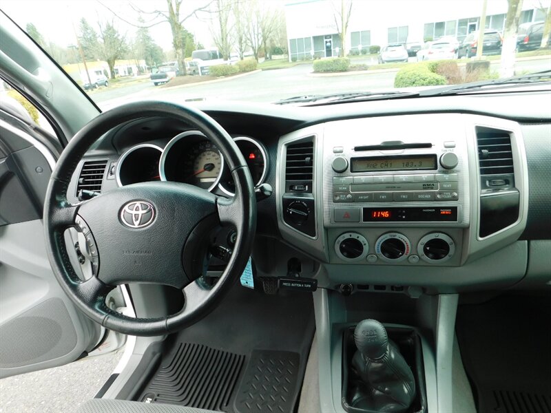 2010 Toyota Tacoma V6 SR5 Double Cab 4X4 / 6-SPEED MANUAL / LIFTED   - Photo 14 - Portland, OR 97217