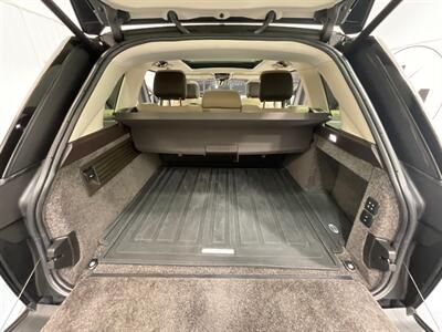 2022 Land Rover Range Rover P400 HSE Westminster Edit / 3.0L TurboCharged 6Cyl  /1-OWNER / Panoramic Sunroof / NEW TIRES / ORIGINAL MSRP $109985 - Photo 14 - Gladstone, OR 97027