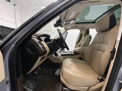 2022 Land Rover Range Rover P400 HSE Westminster Edit / 3.0L TurboCharged 6Cyl  /1-OWNER / Panoramic Sunroof / NEW TIRES / ORIGINAL MSRP $109985 - Photo 10 - Gladstone, OR 97027