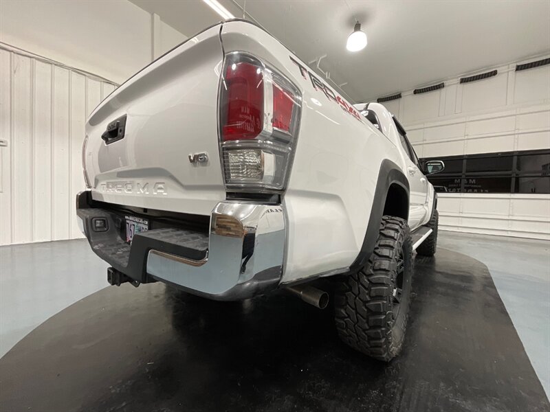 2020 Toyota Tacoma TRD Off-Road 4x4 /V6/ NEW LIFT WHEELS TIRES  / LOCAL OREGON TRUCK / NO RUST - Photo 51 - Gladstone, OR 97027