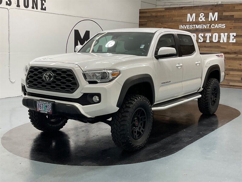 2020 Toyota Tacoma TRD Off-Road 4x4 /V6/ NEW LIFT WHEELS TIRES  / LOCAL OREGON TRUCK / NO RUST - Photo 1 - Gladstone, OR 97027