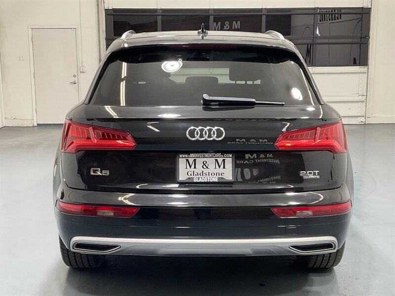 2018 Audi Q5 2.0T quattro Premium Plus AWD / Panoramic Sunroof / Navigation & Backup Camera / Leather Heated Seats - Photo 6 - Gladstone, OR 97027