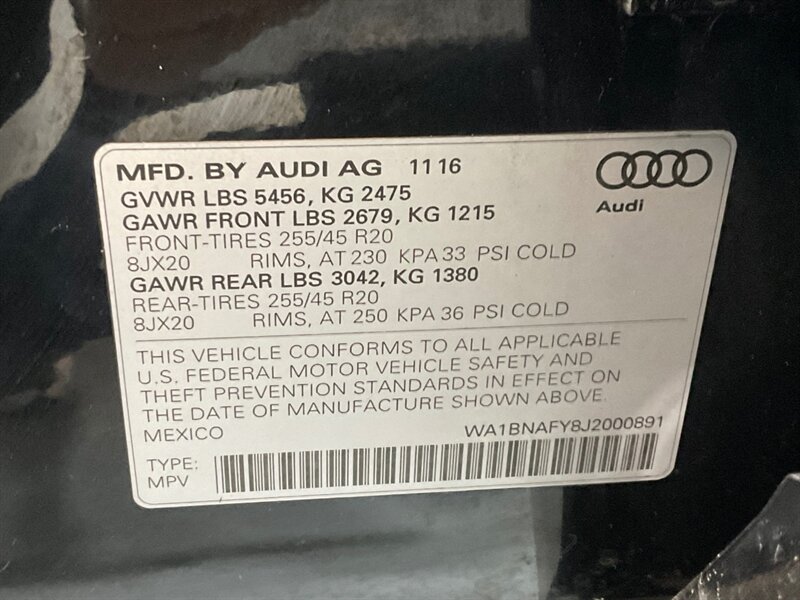 2018 Audi Q5 2.0T quattro Premium Plus AWD / Panoramic Sunroof / Navigation & Backup Camera / Leather Heated Seats - Photo 52 - Gladstone, OR 97027