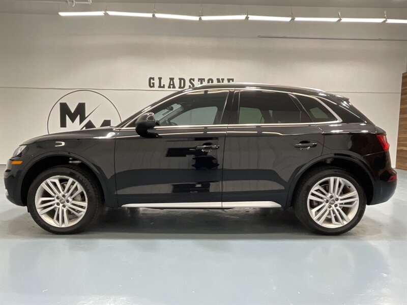 2018 Audi Q5 2.0T quattro Premium Plus AWD / Panoramic Sunroof / Navigation & Backup Camera / Leather Heated Seats - Photo 3 - Gladstone, OR 97027