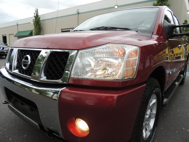 2005 Nissan Titan LE / 4X4 / Leather/ Navigation / Sunroof / DVD   - Photo 9 - Portland, OR 97217