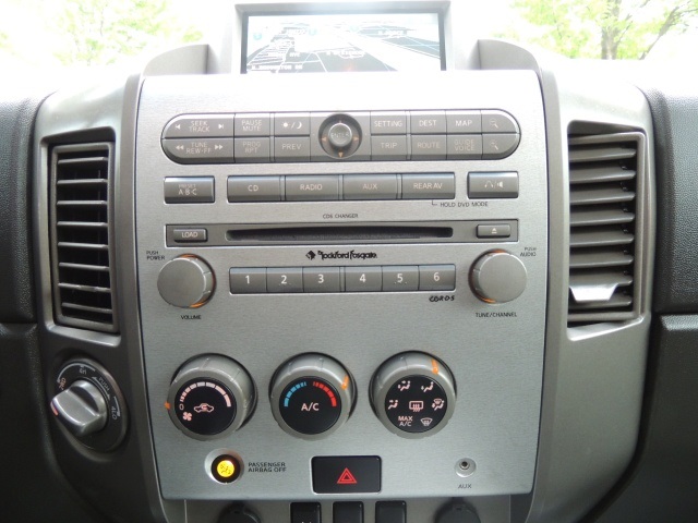 2005 Nissan Titan LE / 4X4 / Leather/ Navigation / Sunroof / DVD   - Photo 38 - Portland, OR 97217