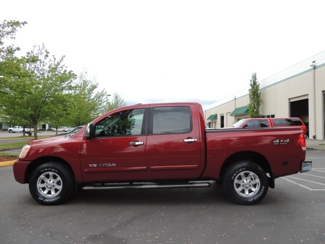 2005 Nissan Titan LE / 4X4 / Leather/ Navigation / Sunroof / DVD   - Photo 3 - Portland, OR 97217