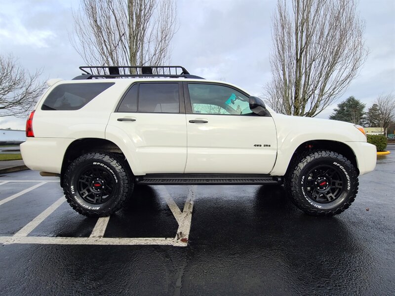 2006 Toyota 4Runner SR5   - Photo 4 - Portland, OR 97217