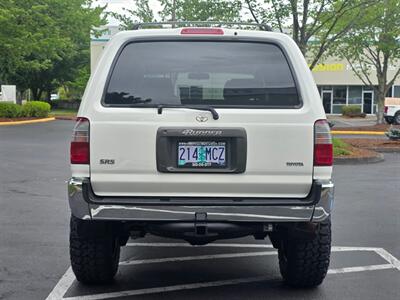 1997 Toyota 4Runner 4X4 V6/ 5-SPEED MANUAL / TIMING BELT DONE / LIFTED / NEW TIRES / NEW WHEELS / NEW LIFT / ZERO RUST !! - Photo 6 - Portland, OR 97217