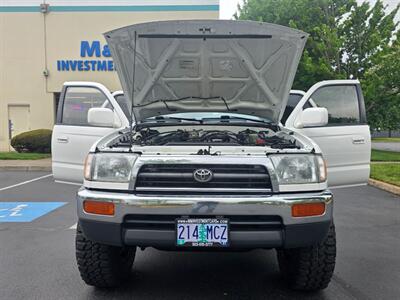 1997 Toyota 4Runner 4X4 V6/ 5-SPEED MANUAL / TIMING BELT DONE / LIFTED / NEW TIRES / NEW WHEELS / NEW LIFT / ZERO RUST !! - Photo 29 - Portland, OR 97217