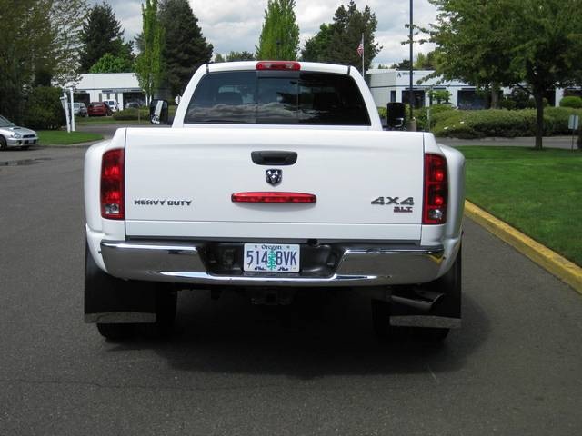 2005 Dodge Ram 3500 SLT Dually   - Photo 5 - Portland, OR 97217